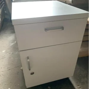 Hộc di động HM1D1O